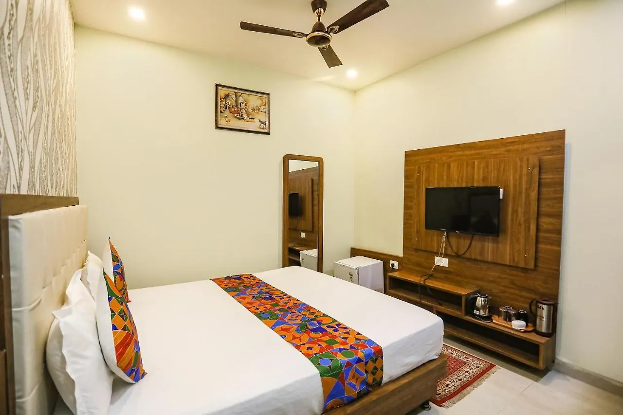 Fabhotel Prime Siddhant Palace Varanasi 3*,  Hindistan
