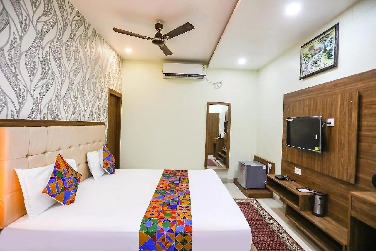 Fabhotel Prime Siddhant Palace Varanasi 3*,  Hindistan